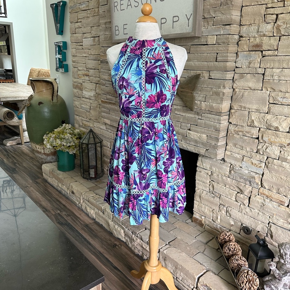 Backless min sundress